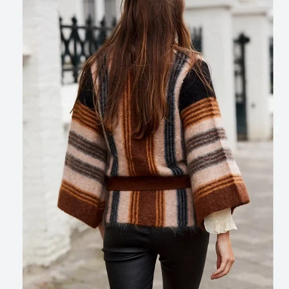 NWT ANTIK BATIK Moya belted brushed intarsia mohair-blend cardigan - Picture 3 of 13